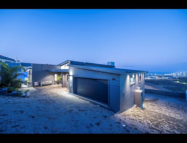 5 BEDROOM HOUSE FOR SALE IN ISLAND VIEW